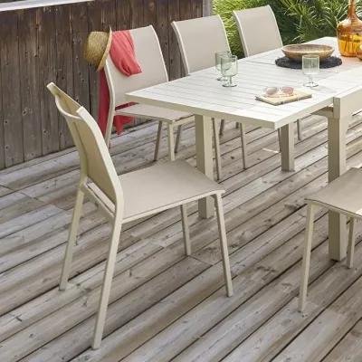 Chaise de jardin empilable ESSENTIA Lin & Argile